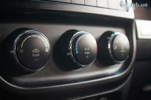 Jeep Compass 2014 - фото 18