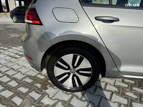 Volkswagen e-Golf 2017 серый - фото 6