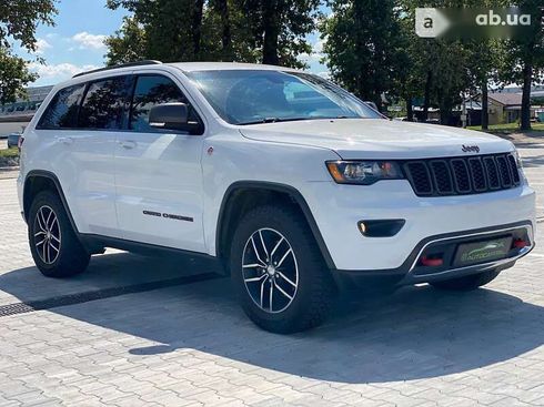 Jeep Grand Cherokee 2018 - фото 9