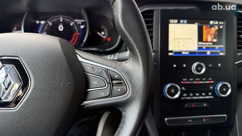 Renault Megane 2020 - фото 26