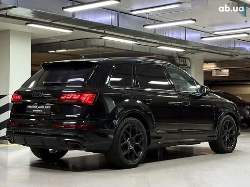 Audi Q7 2024 - фото 18