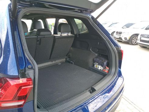 Volkswagen Tiguan 2021 синий - фото 29