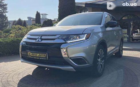 Mitsubishi Outlander 2017 - фото 3