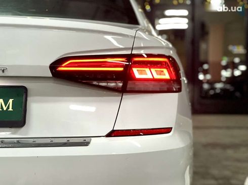 Volkswagen Passat 2020 - фото 17