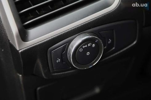 Ford Edge 2016 - фото 18