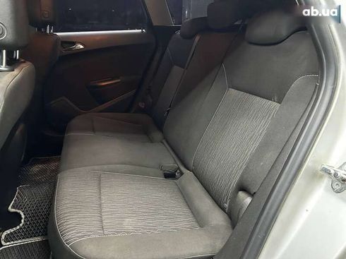 Opel Astra 2013 - фото 15