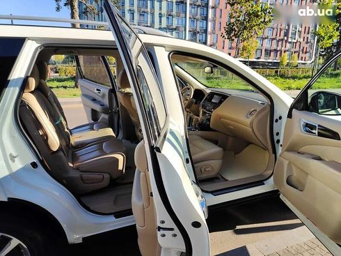 Nissan Pathfinder 2015 - фото 28