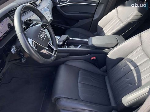 Audi E-Tron 2022 - фото 24