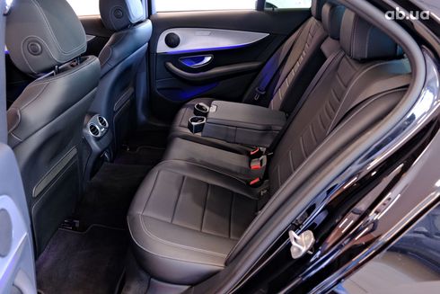 Mercedes-Benz E-Класс 2018 черный - фото 8