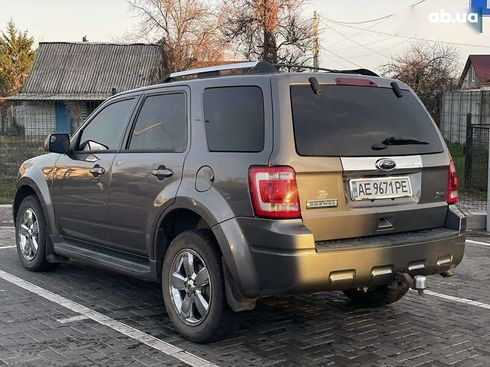 Ford Escape 2011 - фото 11