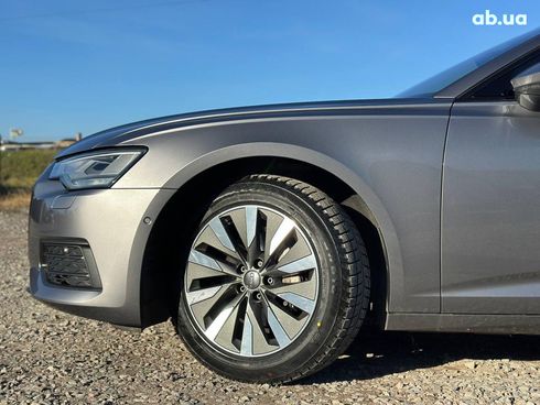 Audi A6 2019 серый - фото 7