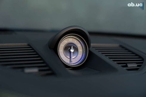 Porsche 911 2023 - фото 24
