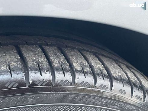 Mercedes-Benz E-Класс 2013 - фото 24