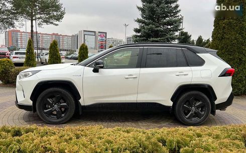 Toyota RAV4 2021 - фото 4