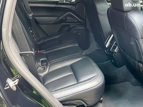Porsche Cayenne 2017 черный - фото 27
