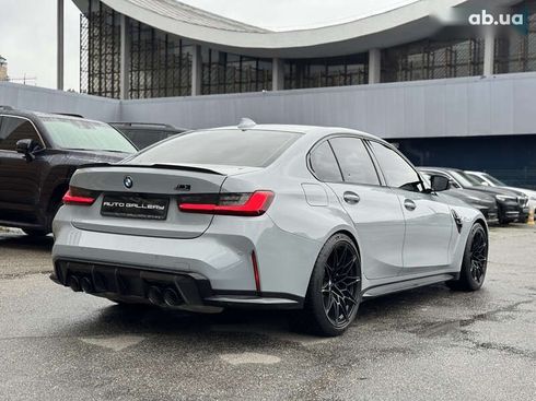 BMW M3 2021 - фото 11