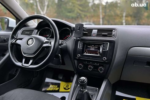 Volkswagen Jetta 2016 - фото 18