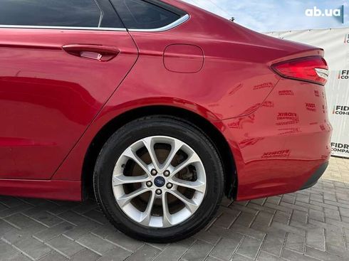 Ford Fusion 2020 - фото 5