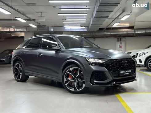 Audi RS Q8 2021 - фото 14