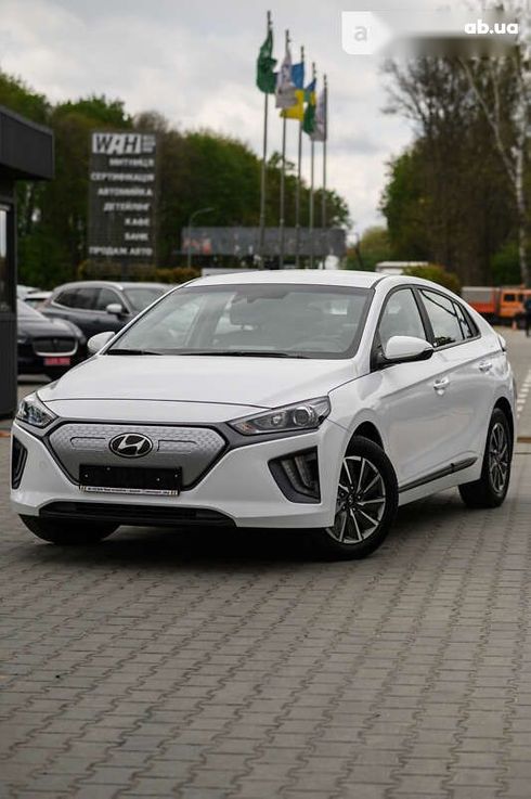 Hyundai Ioniq 2021 - фото 5