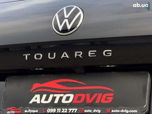 Volkswagen Touareg 2022 - фото 24