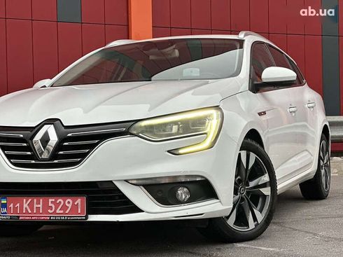 Renault Megane 2019 - фото 6