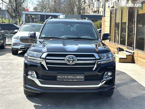 Toyota Land Cruiser 2019 - фото 4