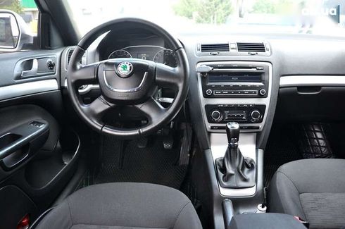 Skoda Octavia 2011 - фото 21