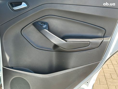 Ford Kuga 2013 белый - фото 57