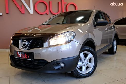 Nissan Qashqai 2012 коричневый - фото 3