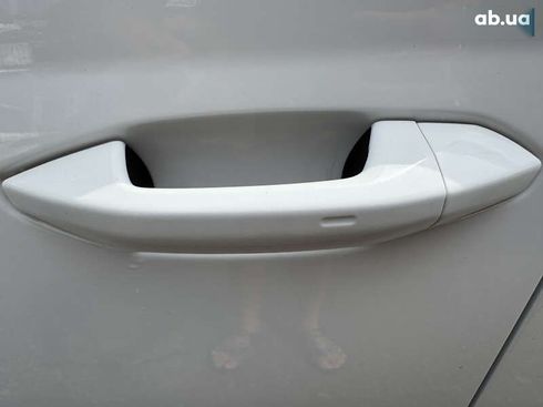 Skoda Octavia 2020 - фото 14