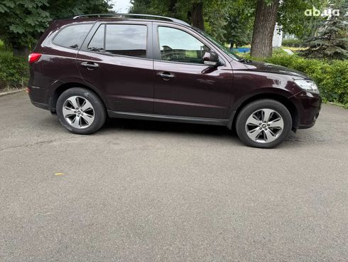 Hyundai Santa Fe 2012 красный - фото 4