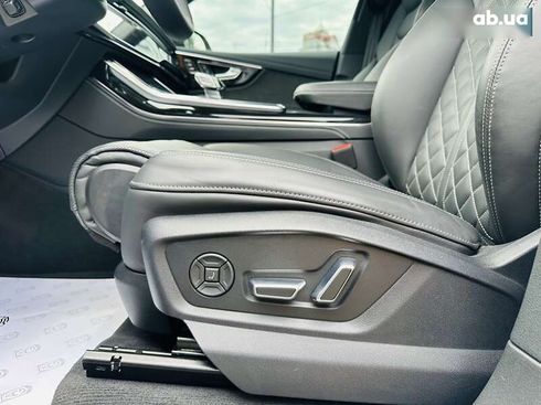 Audi SQ8 2024 - фото 19