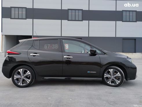 Nissan Leaf 2019 черный - фото 9