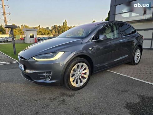 Tesla Model X 2018 - фото 18