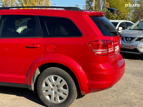 Dodge Journey 2018 красный - фото 9
