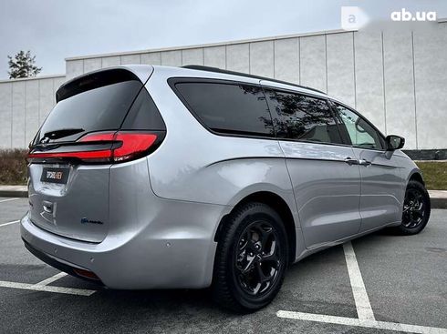 Chrysler Pacifica 2021 - фото 20
