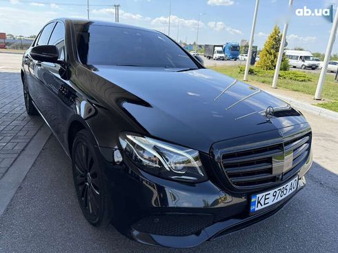 Mercedes-Benz E-Класс 2017 - фото 13