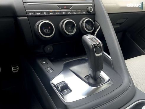 Jaguar E-Pace 2020 - фото 21