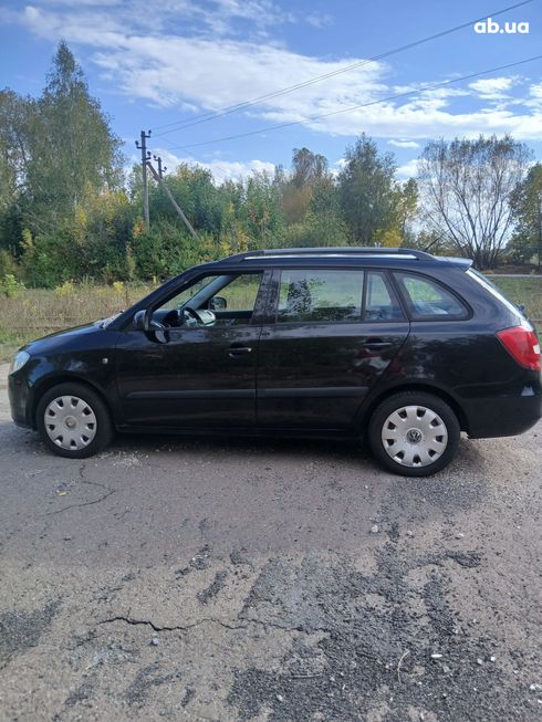 Skoda Fabia 2008 черный - фото 10