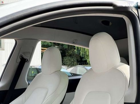 Tesla Model Y 2020 - фото 14