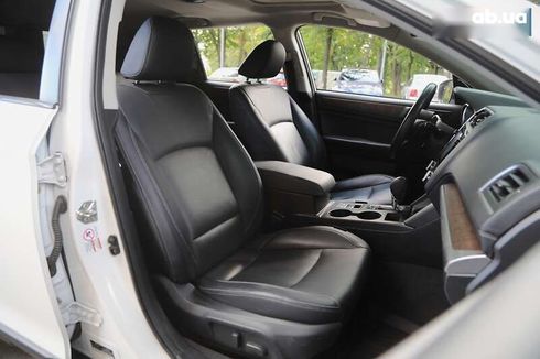 Subaru Outback 2018 - фото 11