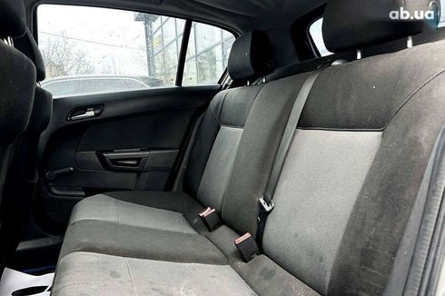 Opel Astra 2005 - фото 14