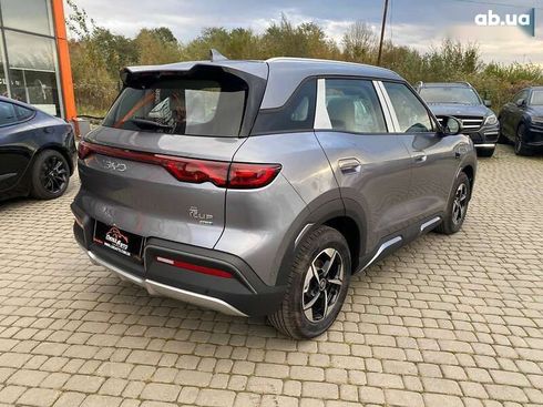 BYD Yuan Up 2025 - фото 7