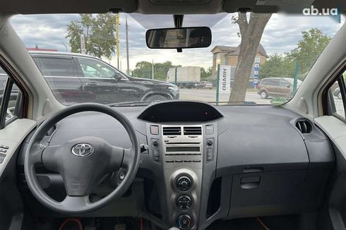 Toyota Yaris 2010 - фото 19