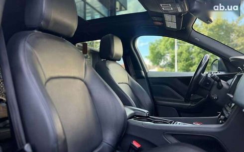Jaguar F-Pace 2016 - фото 21