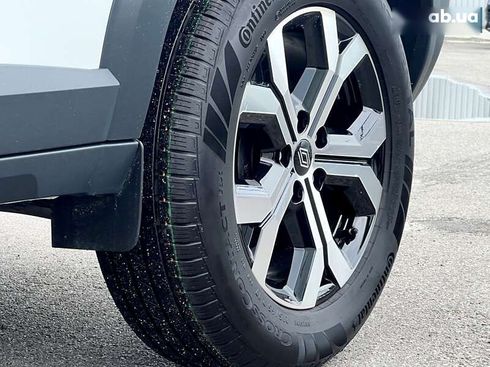 Renault Duster 2024 - фото 25