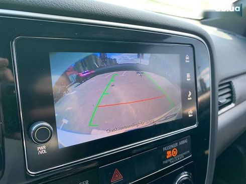 Mitsubishi Outlander 2012 - фото 27