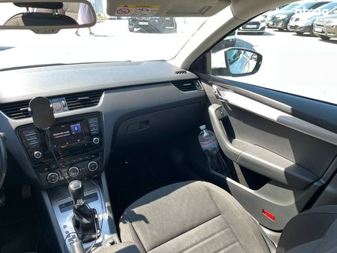 Skoda Octavia 2015 белый - фото 11