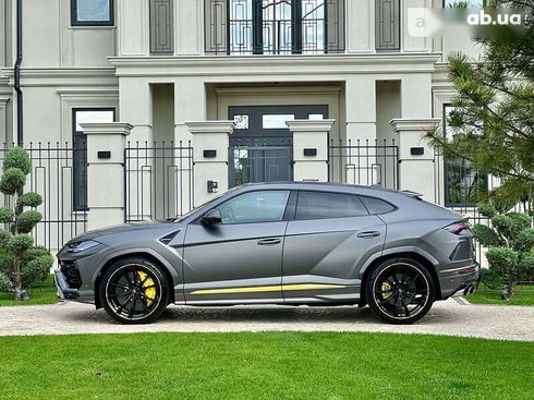 Lamborghini Urus 2022 - фото 6